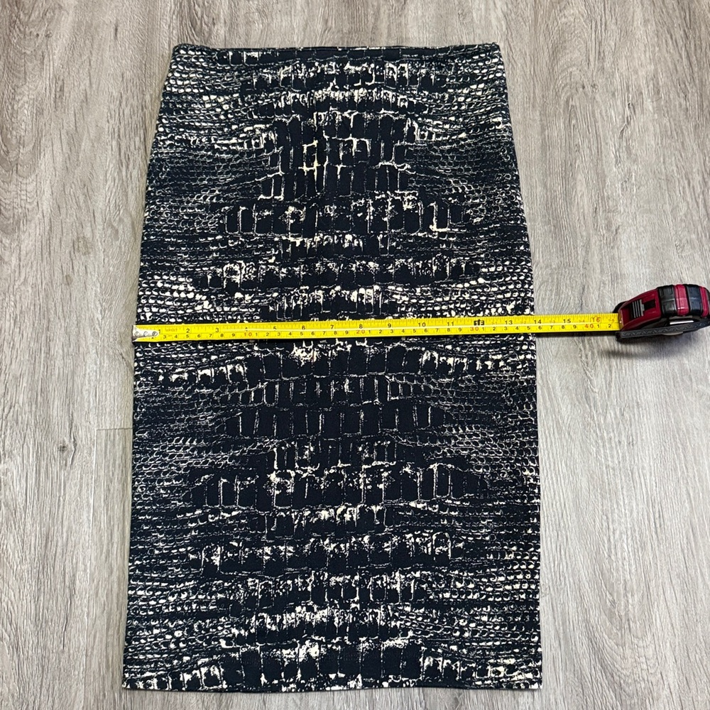 McQ ALEXANDER MCQUEEN Croc Print Pencil Skirt S - Picture 10 of 11